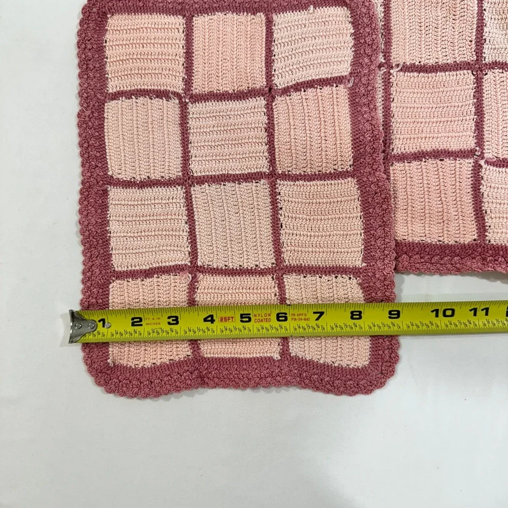 Handmade Crochet Placemats X2 Pink Mauve Checkered Scalloped Cotton‎ Vintage